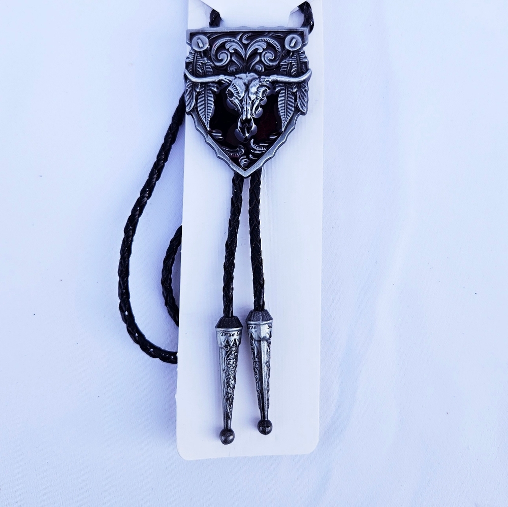 Bull Skull Bolo Tie Bola Necktie Pendant Braided Cord Necklace Western Rodeo
